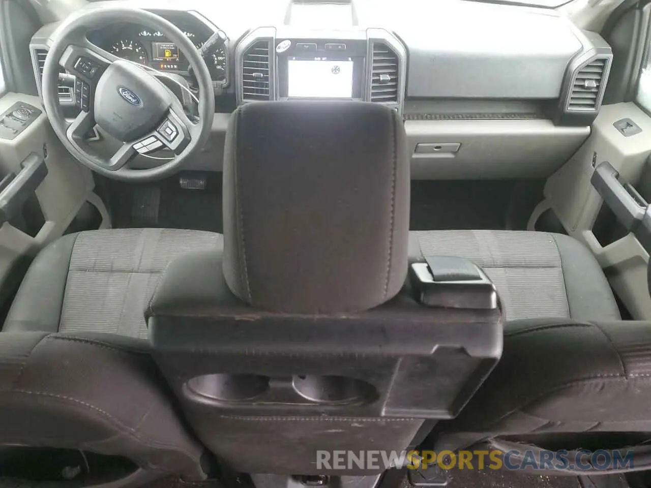 8 Photograph of a damaged car 1FTEW1EP0KFC28421 FORD F-150 2019