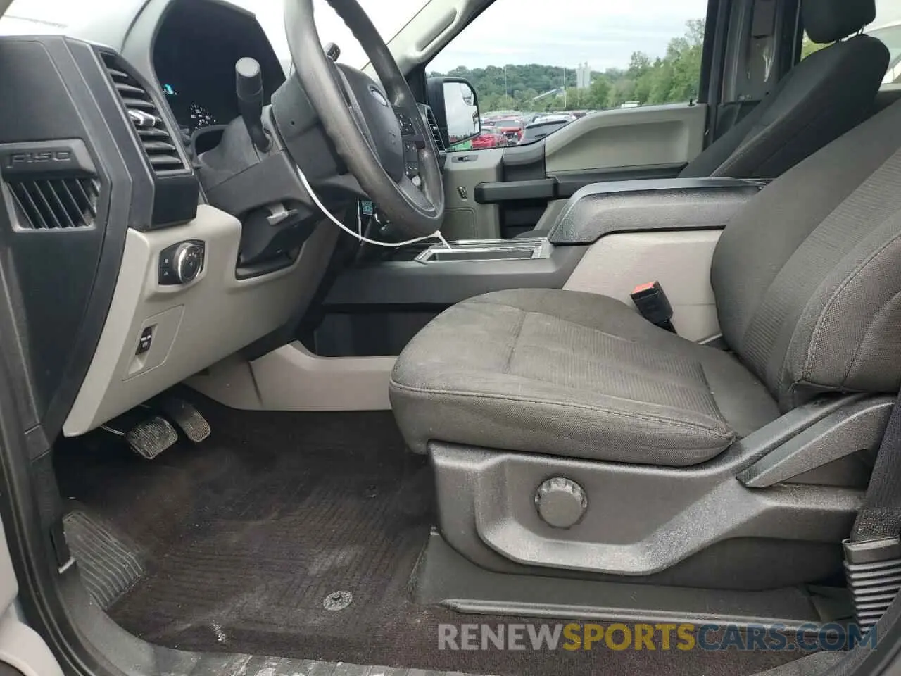 8 Photograph of a damaged car 1FTEW1EP0KKC46795 FORD F-150 2019