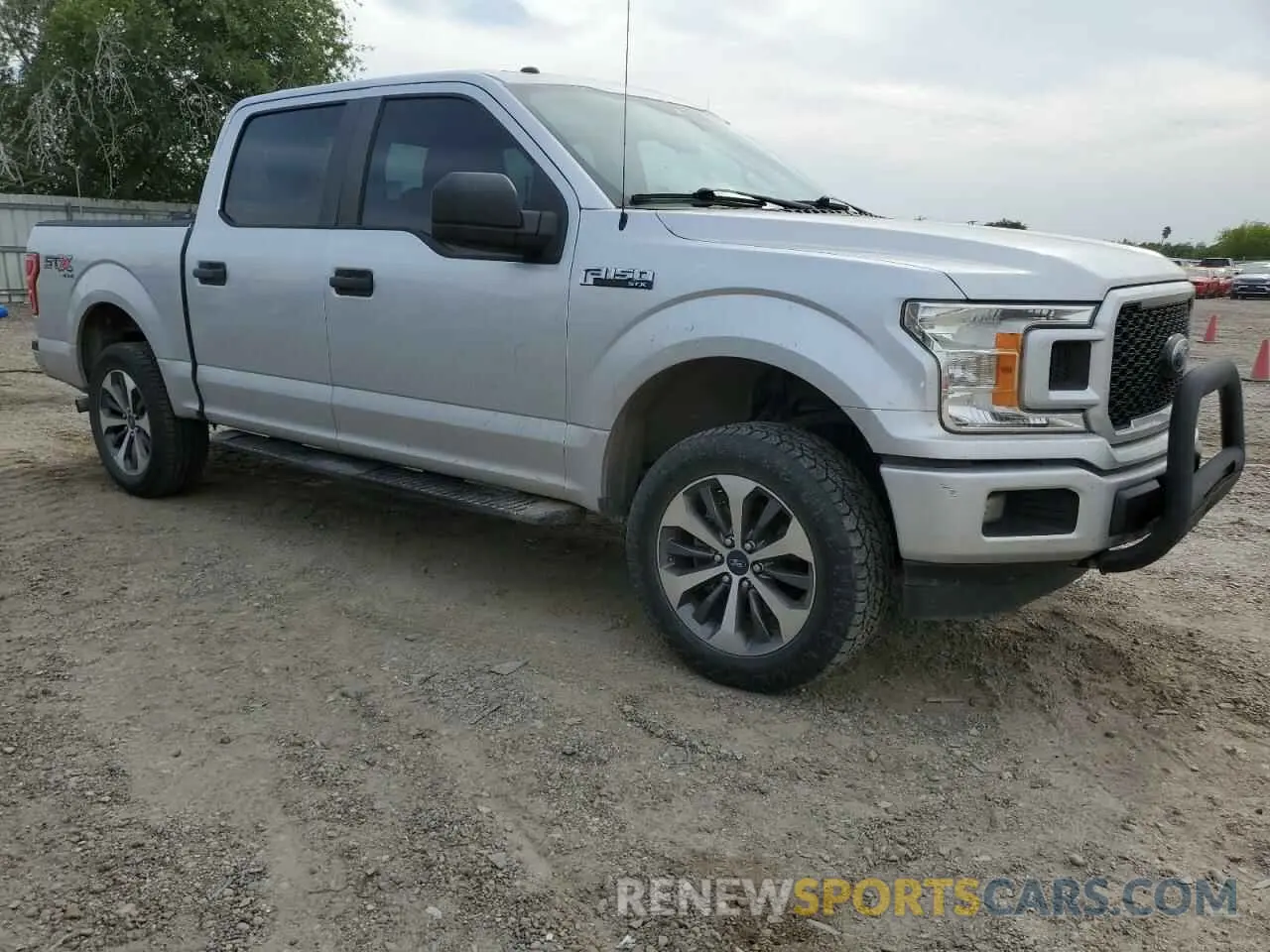 4 Photograph of a damaged car 1FTEW1EP0KKC67193 FORD F-150 2019