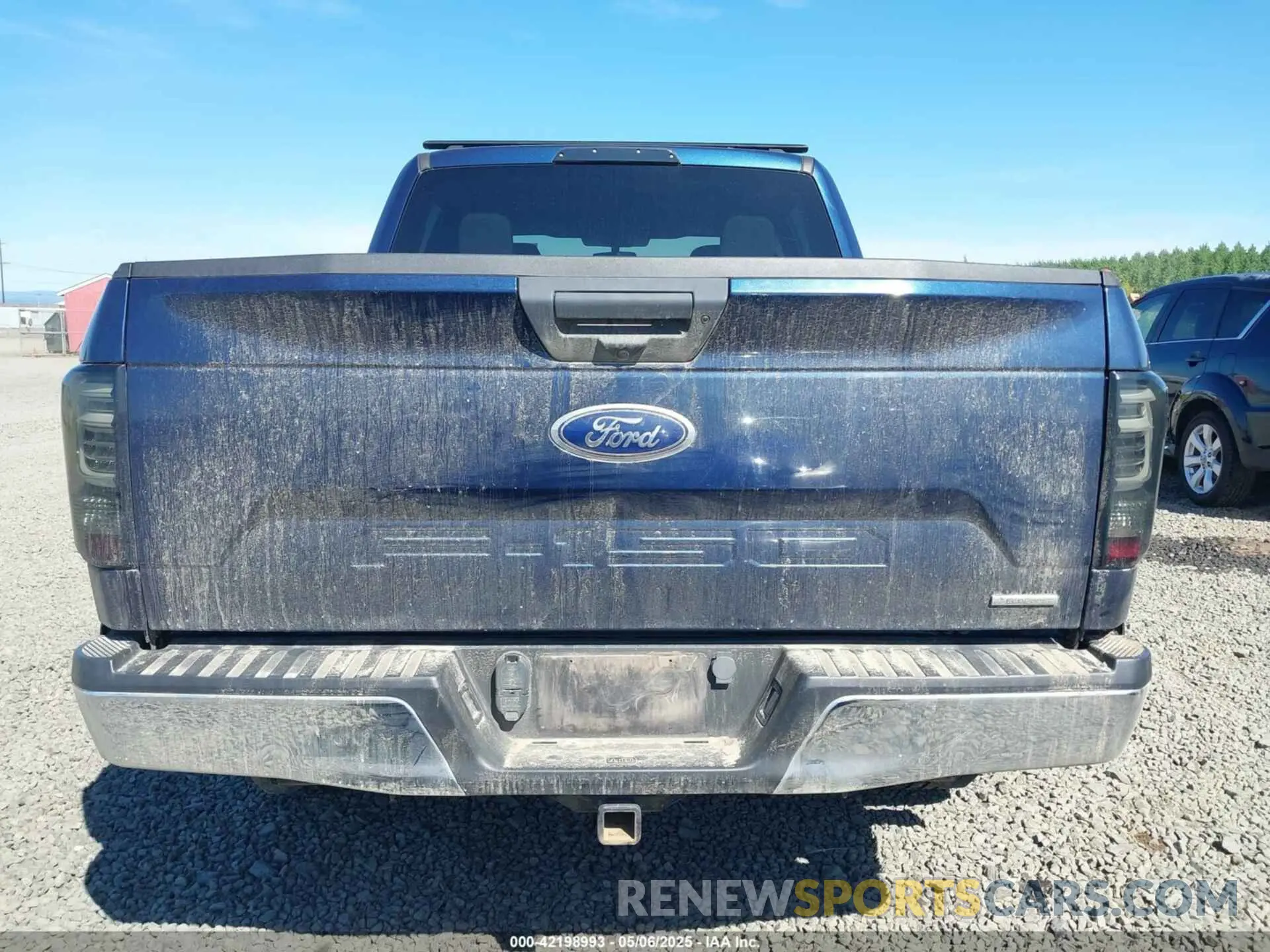 16 Photograph of a damaged car 1FTEW1EP1KFA98911 FORD F-150 2019