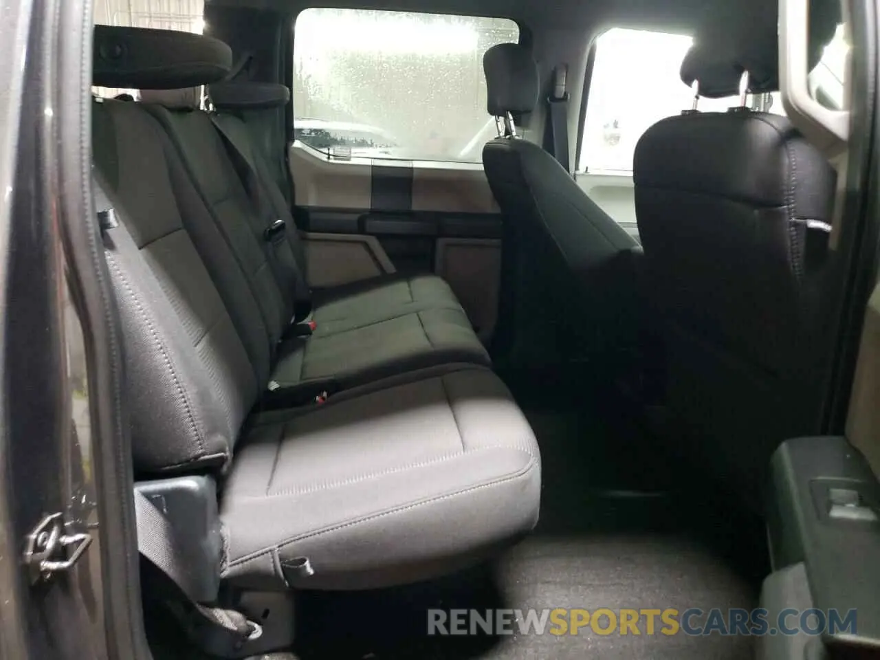 10 Photograph of a damaged car 1FTEW1EP1KFC04418 FORD F-150 2019