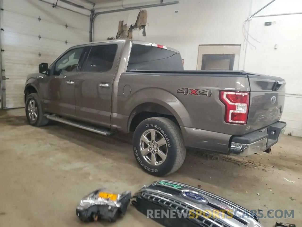2 Photograph of a damaged car 1FTEW1EP1KFC19663 FORD F-150 2019