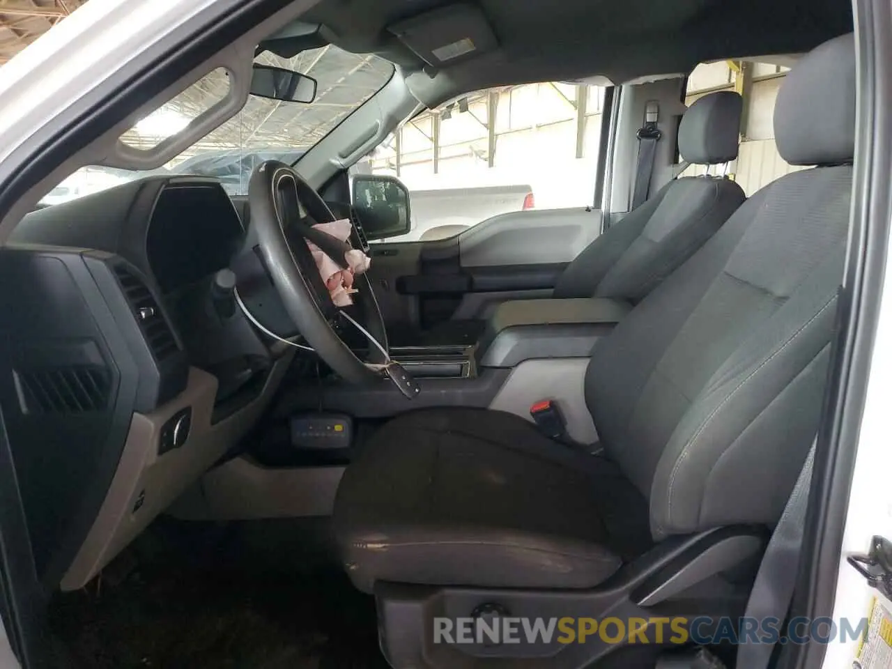 7 Photograph of a damaged car 1FTEW1EP1KKD58344 FORD F-150 2019