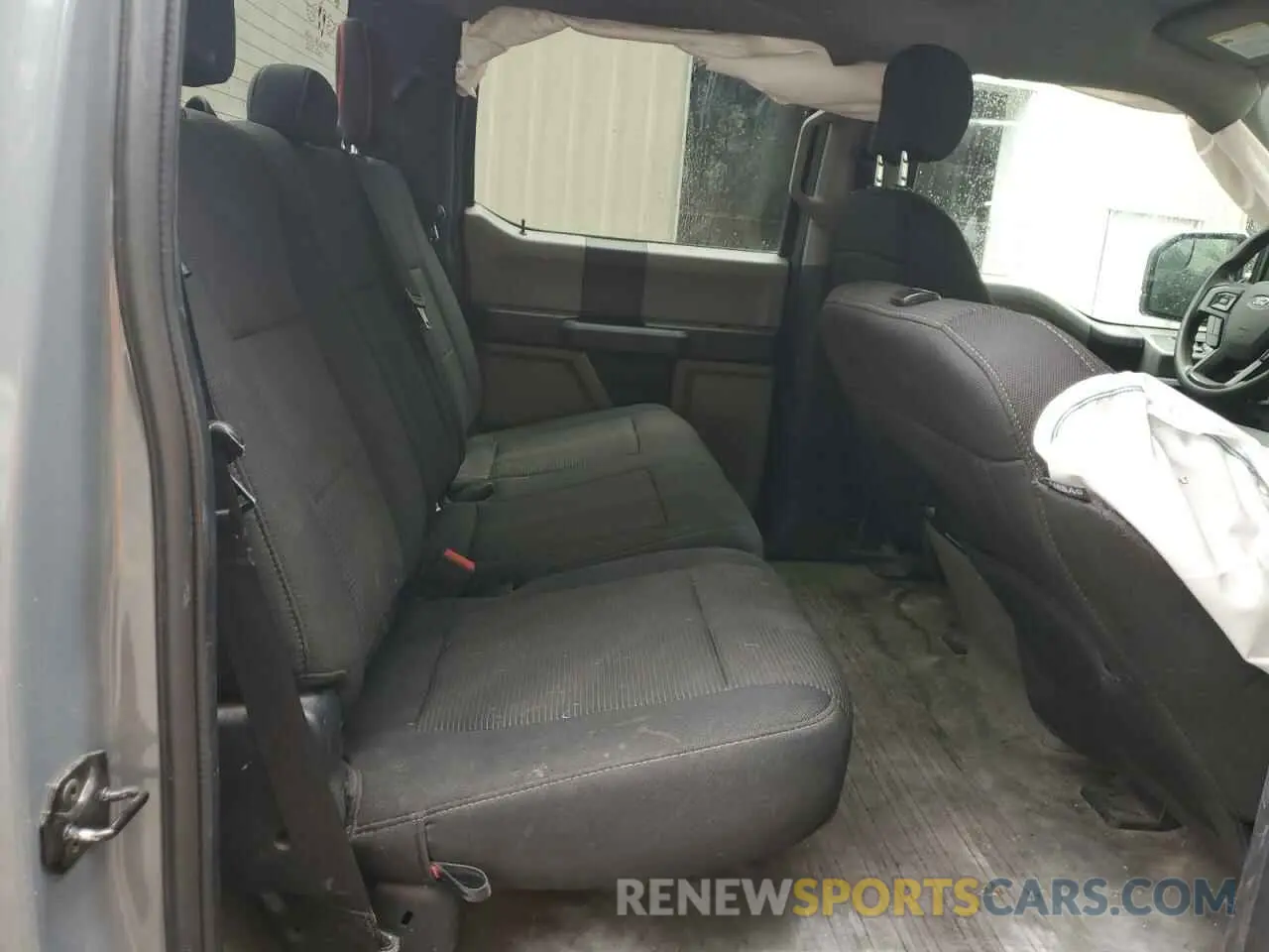 10 Photograph of a damaged car 1FTEW1EP1KKE43619 FORD F-150 2019