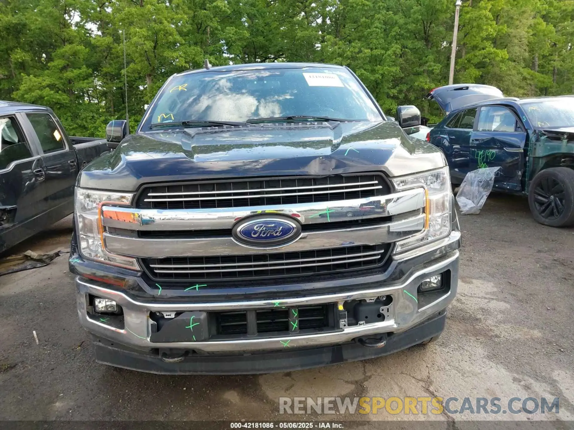 12 Photograph of a damaged car 1FTEW1EP1KKF23440 FORD F-150 2019