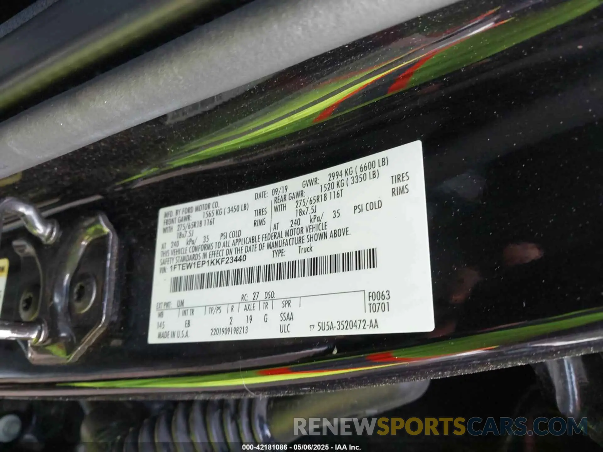 9 Photograph of a damaged car 1FTEW1EP1KKF23440 FORD F-150 2019