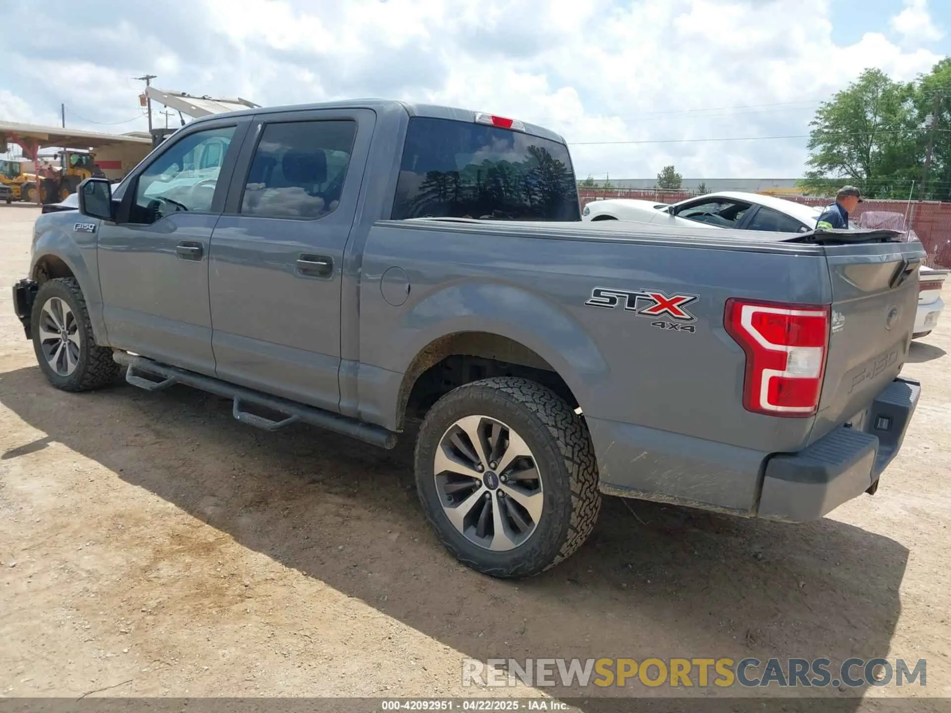 3 Photograph of a damaged car 1FTEW1EP2KKE63250 FORD F-150 2019