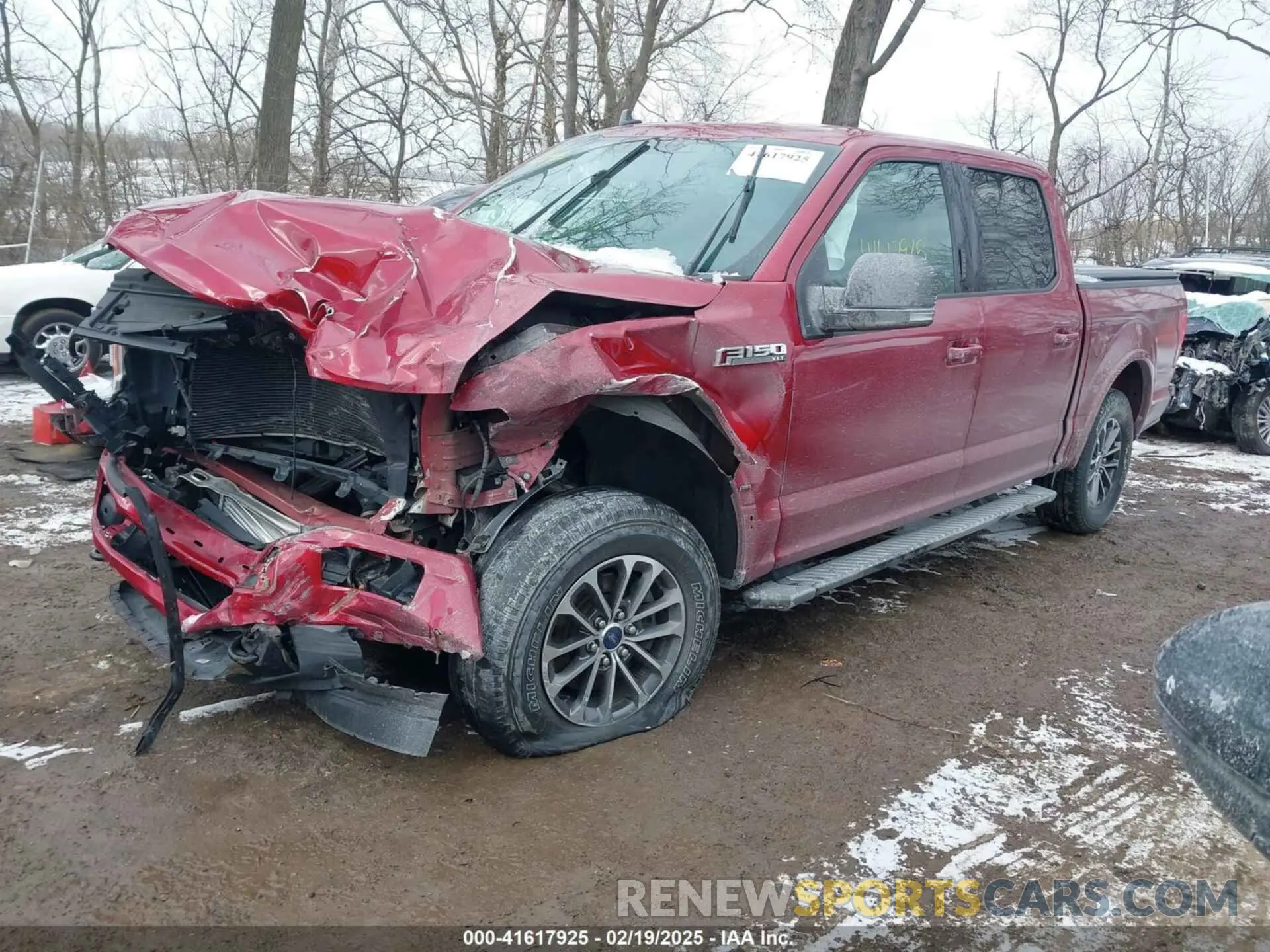 2 Photograph of a damaged car 1FTEW1EP3KFA76716 FORD F-150 2019