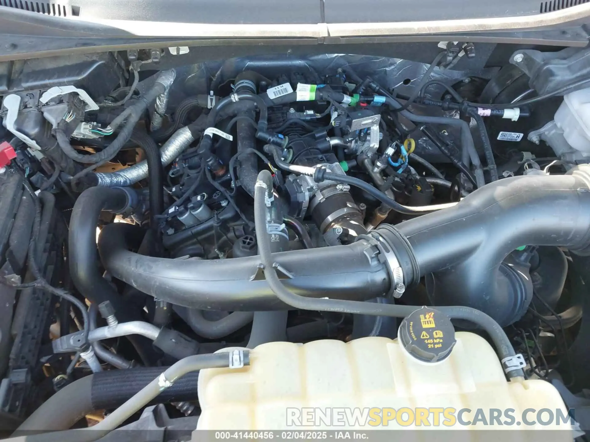 10 Photograph of a damaged car 1FTEW1EP3KFC05313 FORD F-150 2019