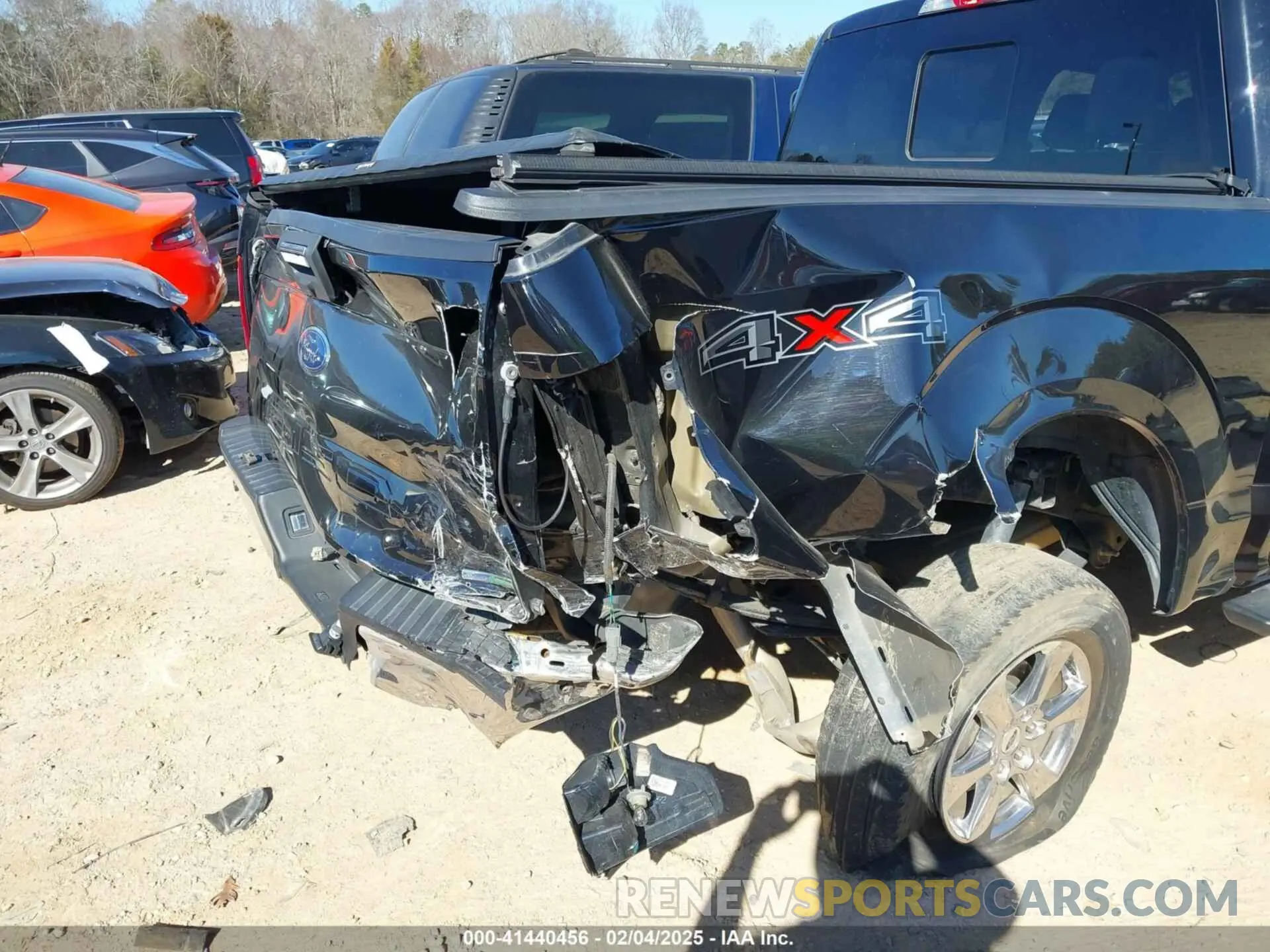 6 Photograph of a damaged car 1FTEW1EP3KFC05313 FORD F-150 2019