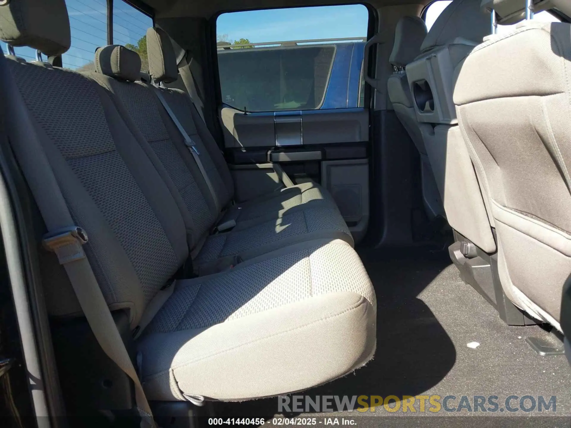 8 Photograph of a damaged car 1FTEW1EP3KFC05313 FORD F-150 2019