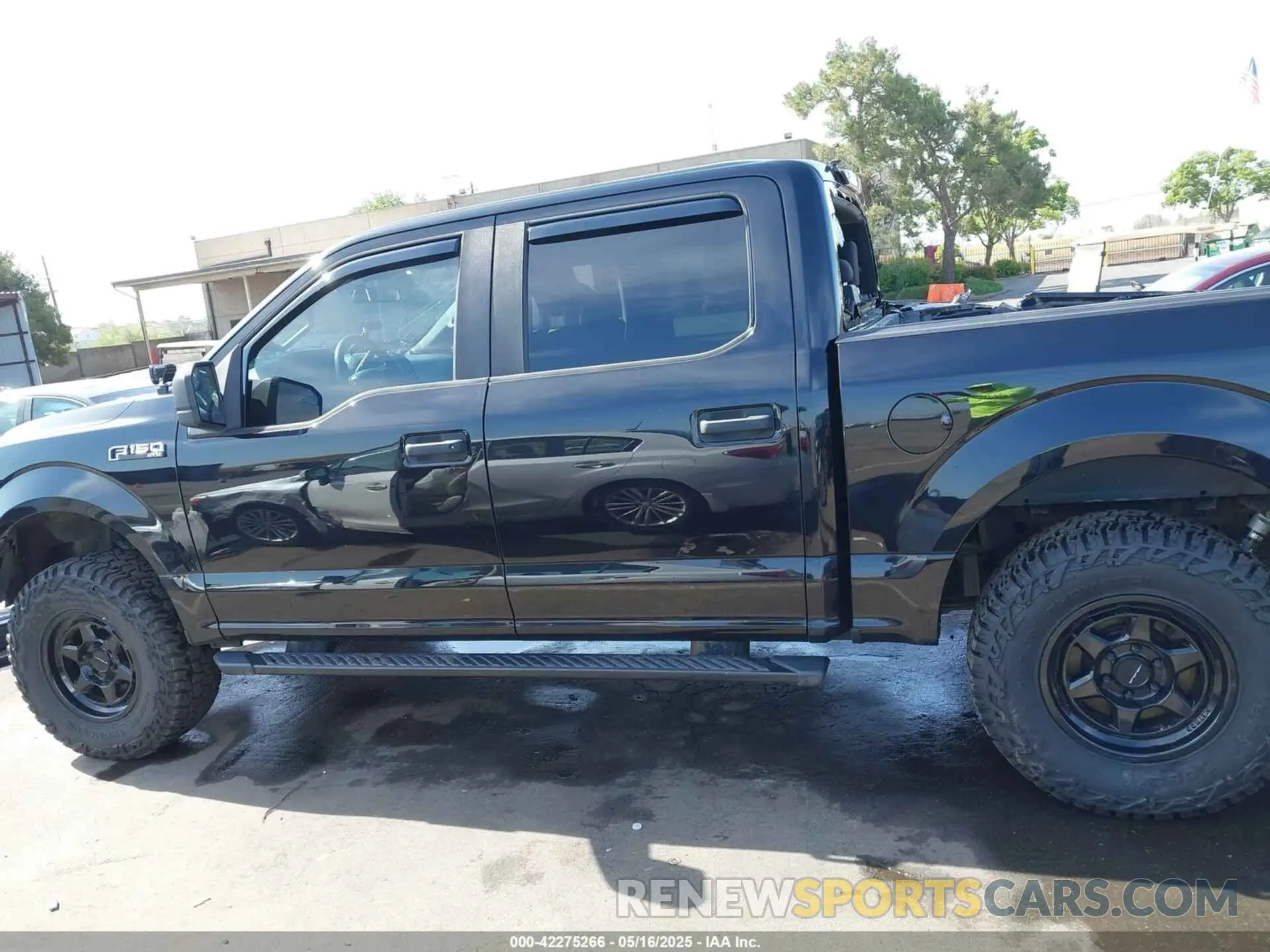 15 Photograph of a damaged car 1FTEW1EP3KFC71554 FORD F-150 2019