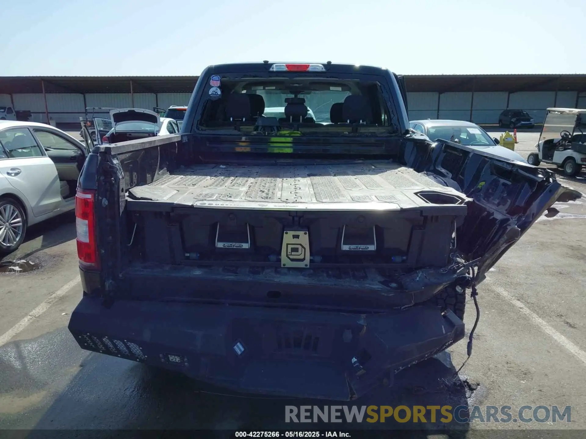 17 Photograph of a damaged car 1FTEW1EP3KFC71554 FORD F-150 2019