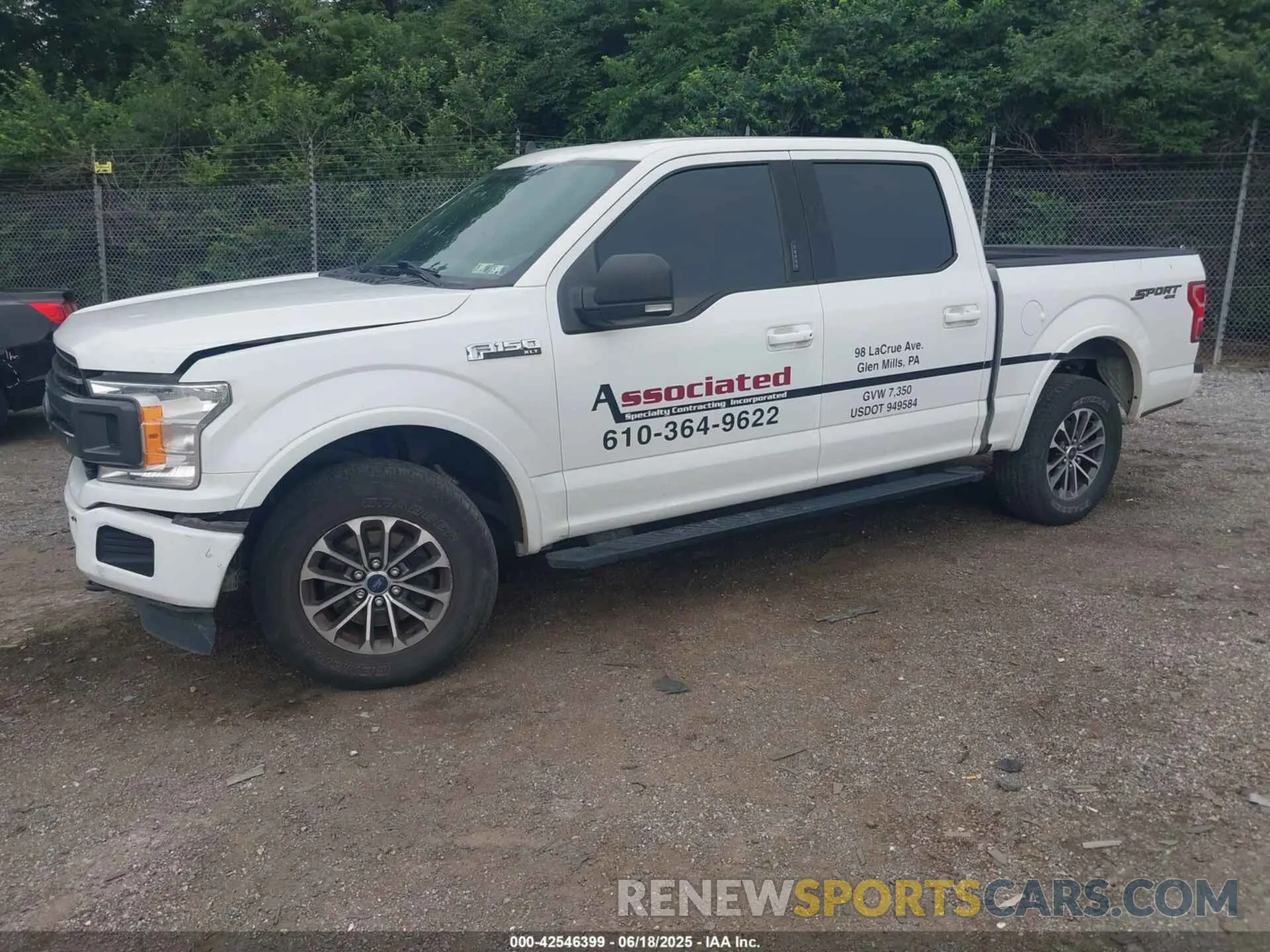 2 Photograph of a damaged car 1FTEW1EP3KFD24897 FORD F-150 2019
