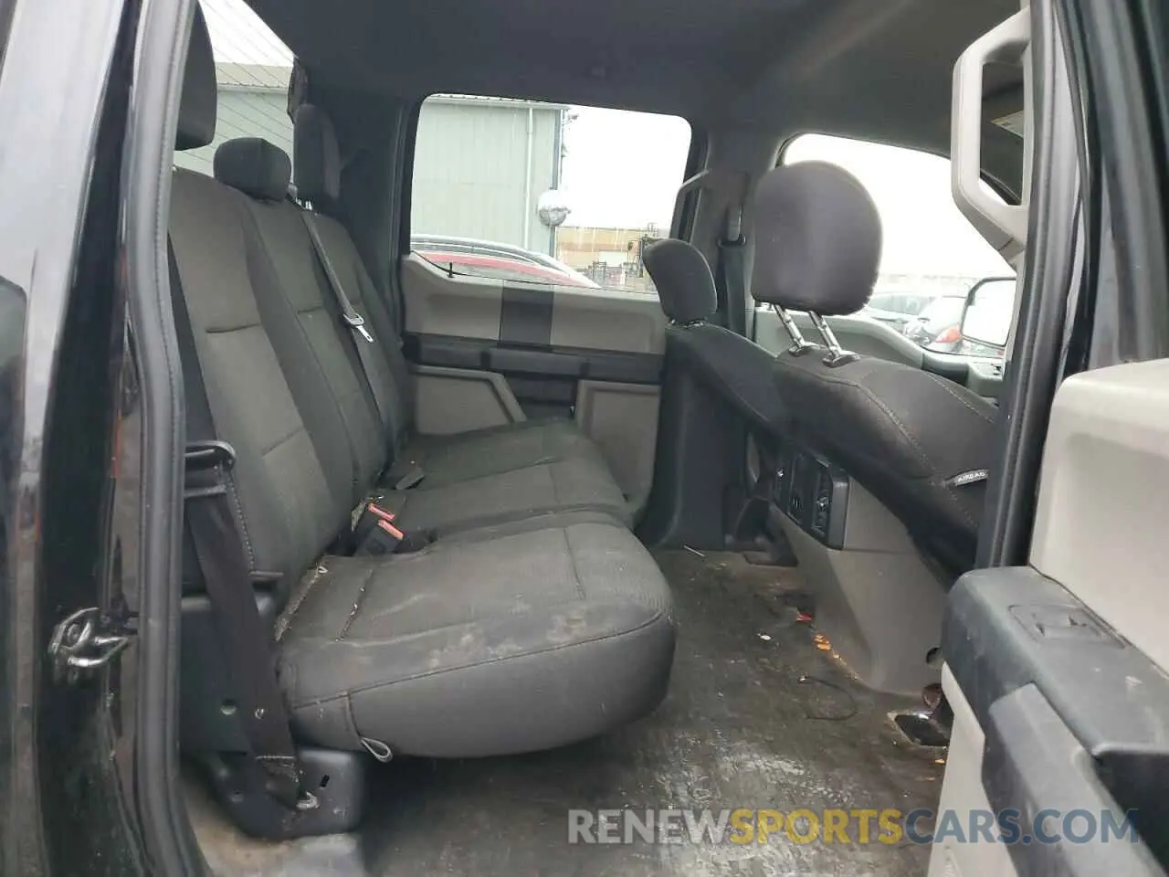10 Photograph of a damaged car 1FTEW1EP3KFD47130 FORD F-150 2019