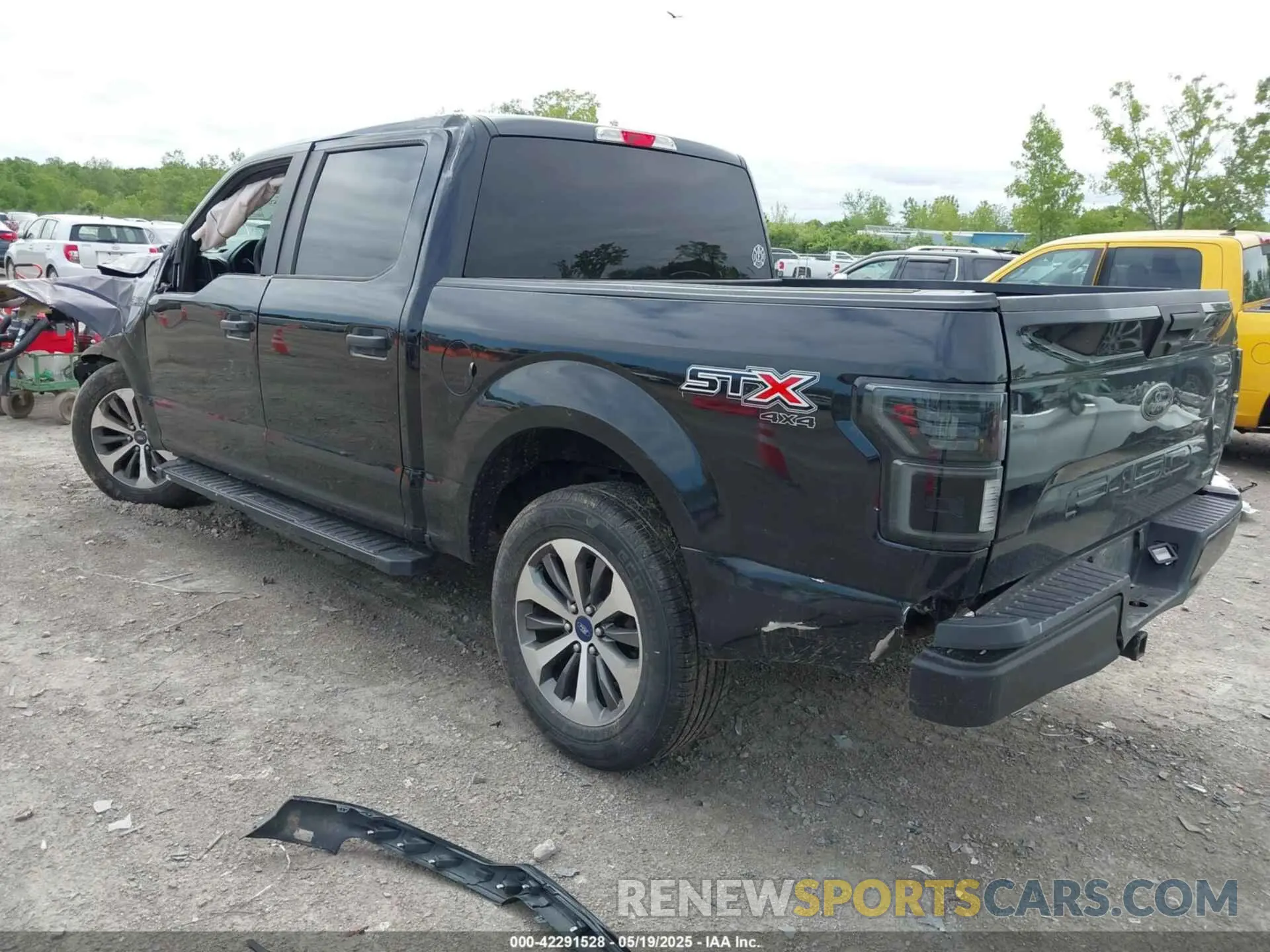 3 Photograph of a damaged car 1FTEW1EP3KKC32342 FORD F-150 2019