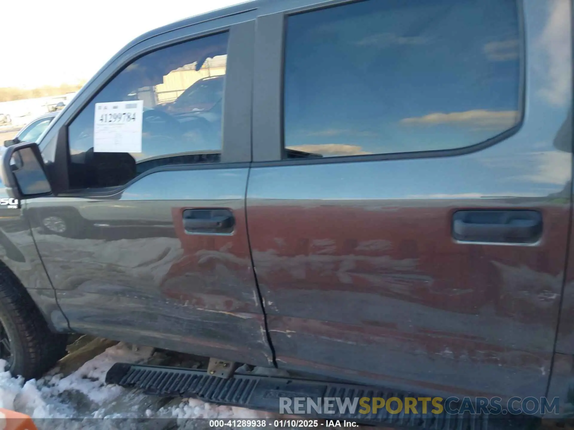 14 Photograph of a damaged car 1FTEW1EP3KKC84568 FORD F-150 2019