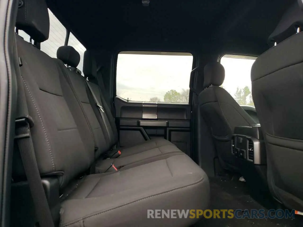 10 Photograph of a damaged car 1FTEW1EP4KFB62312 FORD F-150 2019