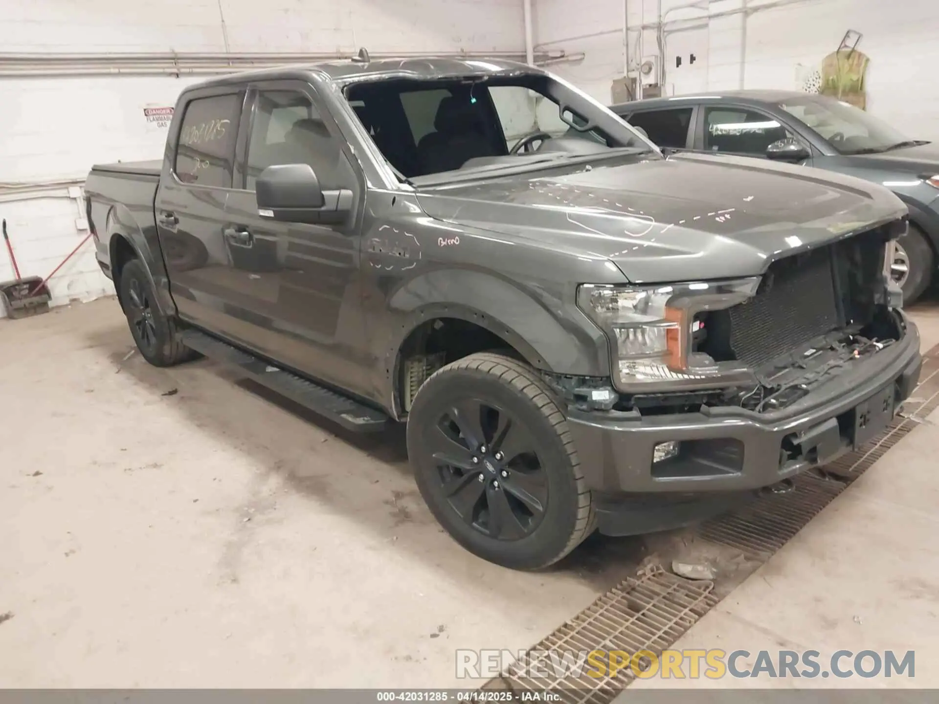 1 Photograph of a damaged car 1FTEW1EP4KFC32813 FORD F-150 2019