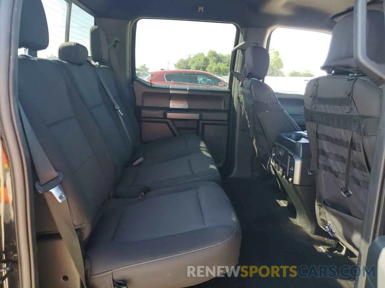 10 Photograph of a damaged car 1FTEW1EP4KKE60799 FORD F-150 2019