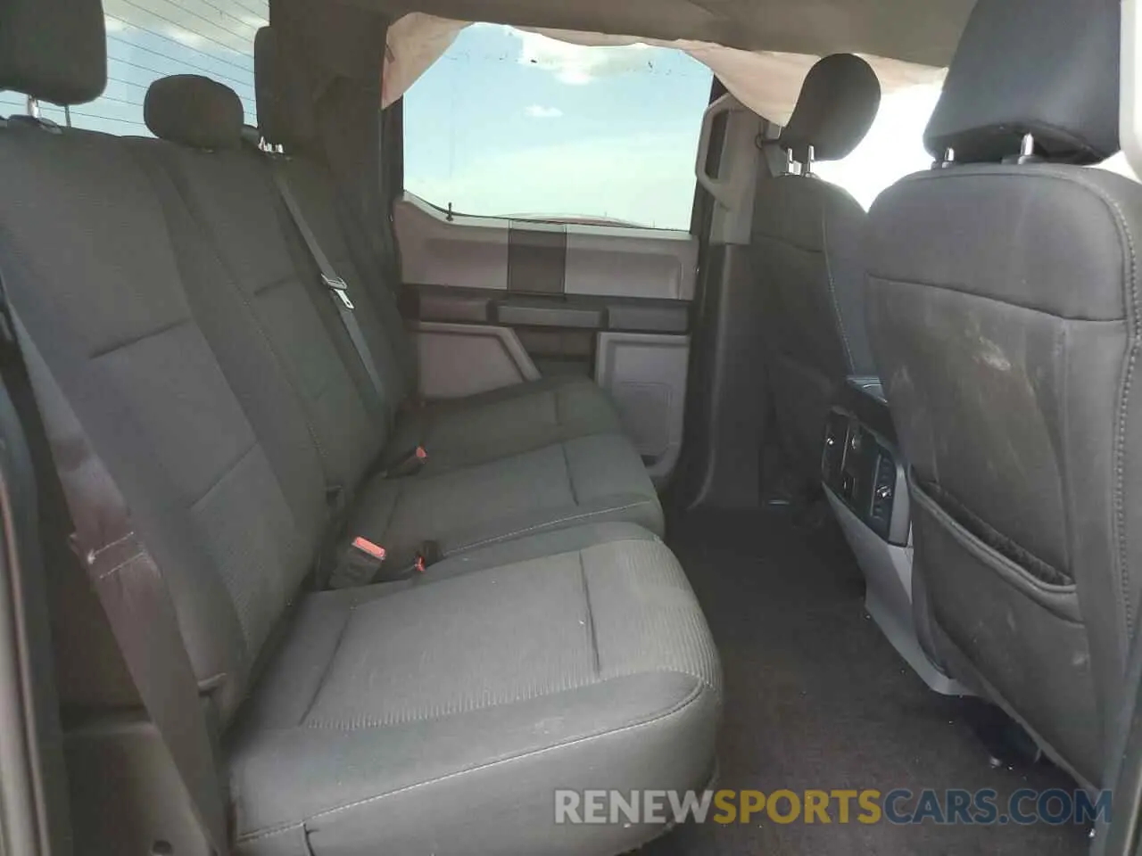 10 Photograph of a damaged car 1FTEW1EP5KFD09608 FORD F-150 2019