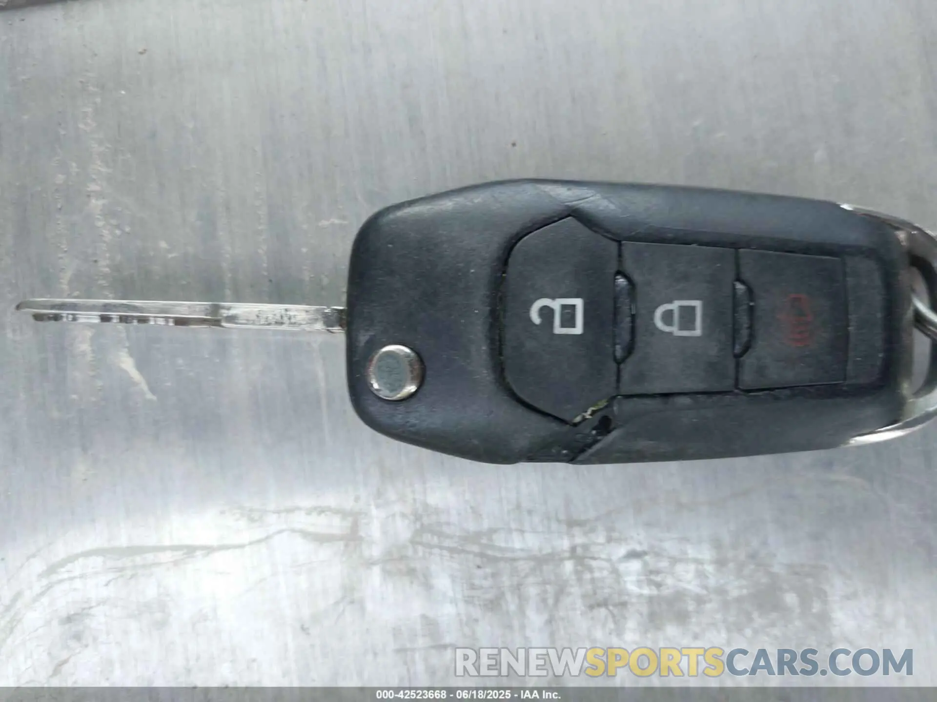 11 Photograph of a damaged car 1FTEW1EP5KKC47585 FORD F-150 2019