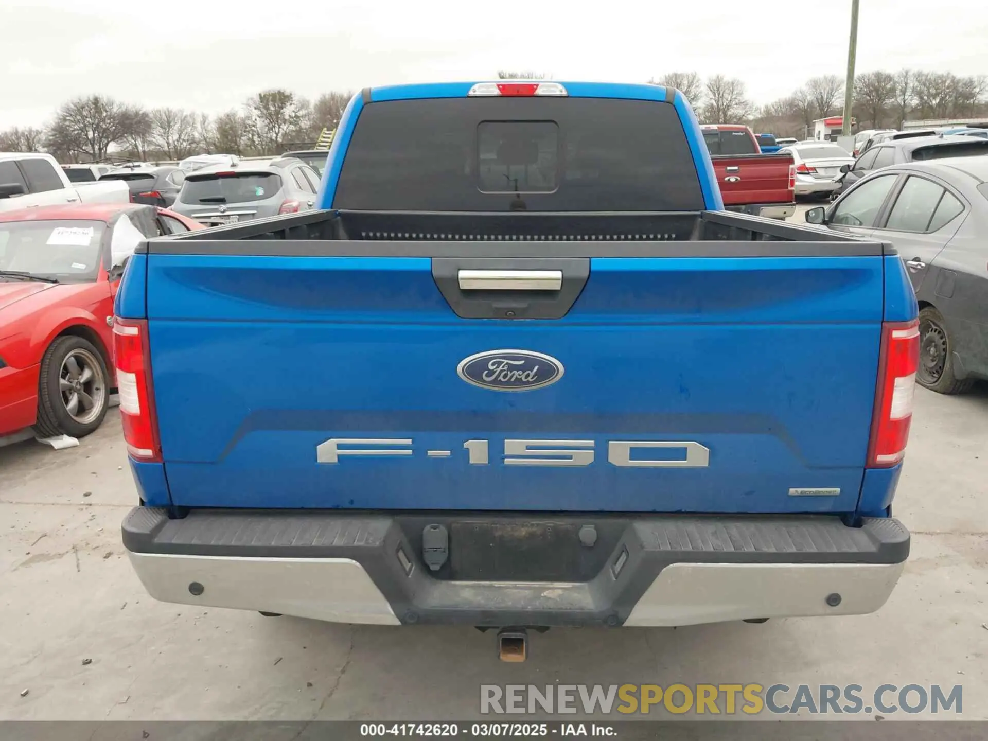 16 Photograph of a damaged car 1FTEW1EP6KFB79824 FORD F-150 2019