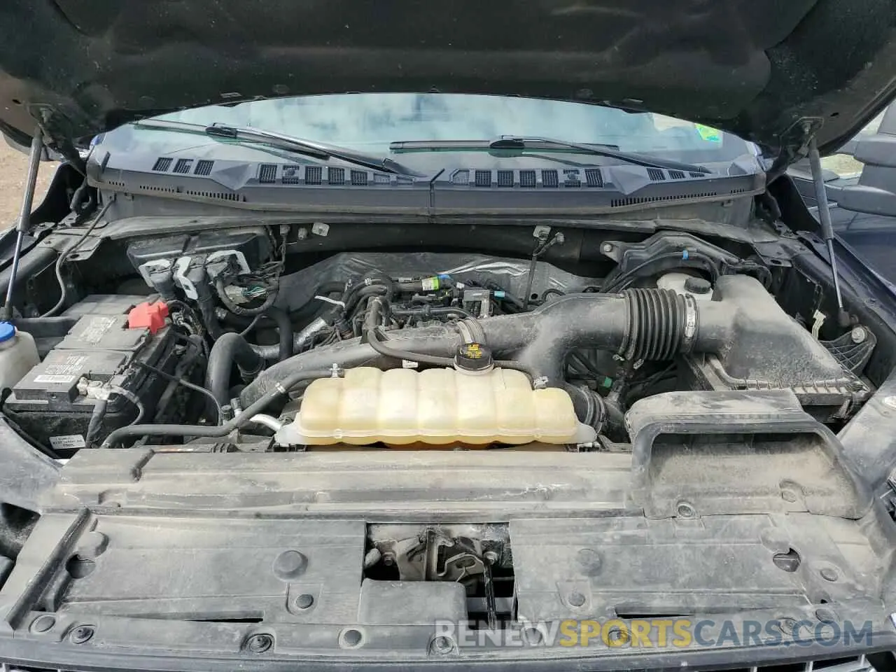 11 Photograph of a damaged car 1FTEW1EP6KFD45257 FORD F-150 2019