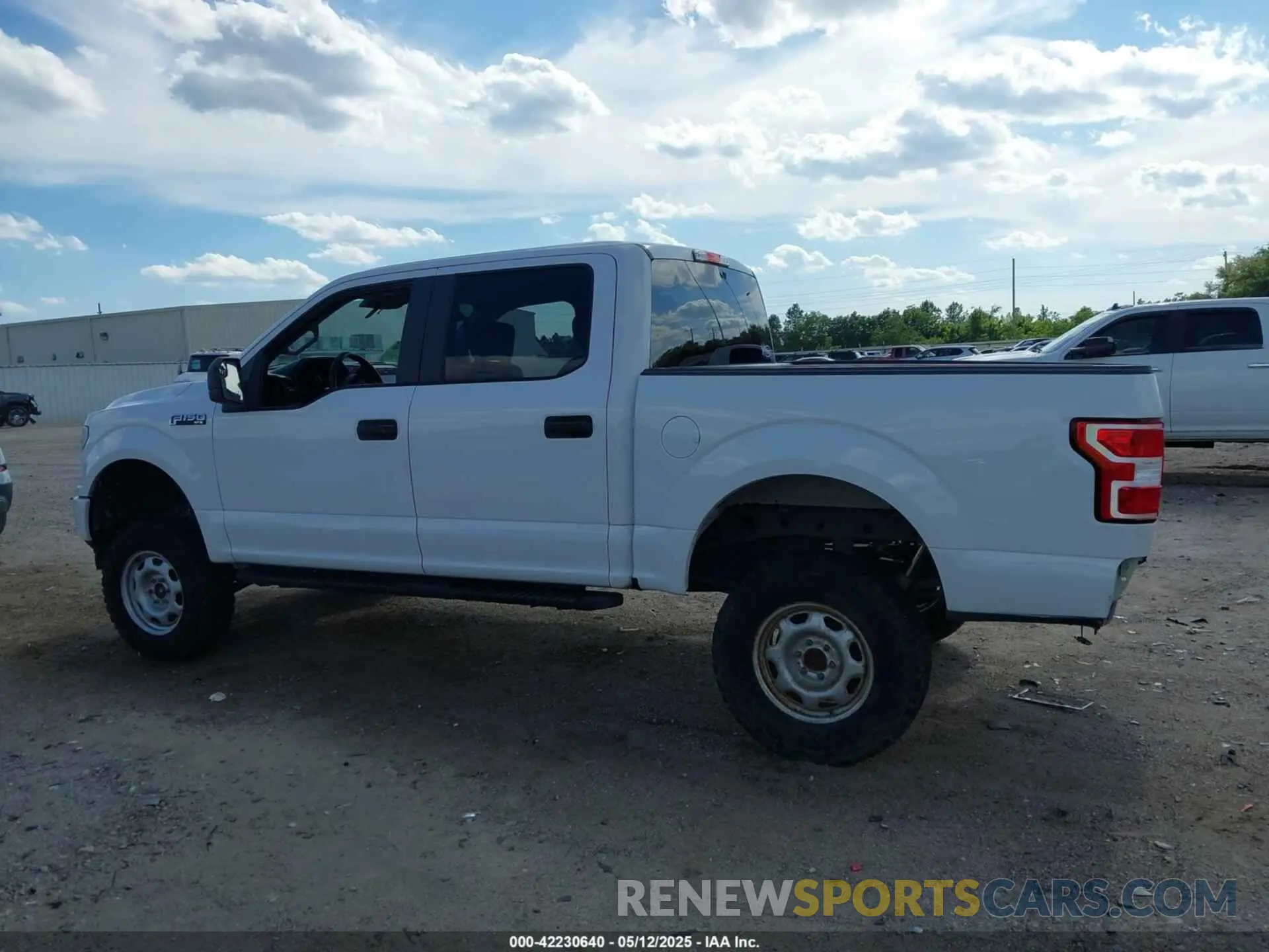 14 Photograph of a damaged car 1FTEW1EP7KFB10186 FORD F-150 2019