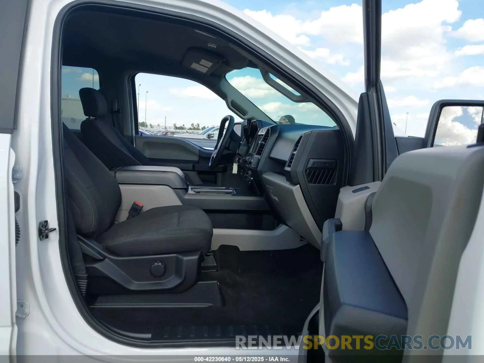 5 Photograph of a damaged car 1FTEW1EP7KFB10186 FORD F-150 2019