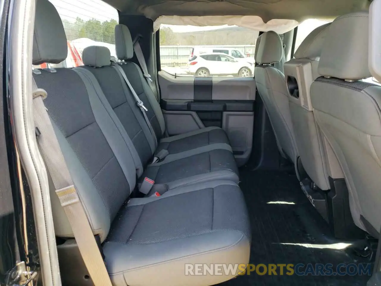 10 Photograph of a damaged car 1FTEW1EP7KFB16070 FORD F-150 2019