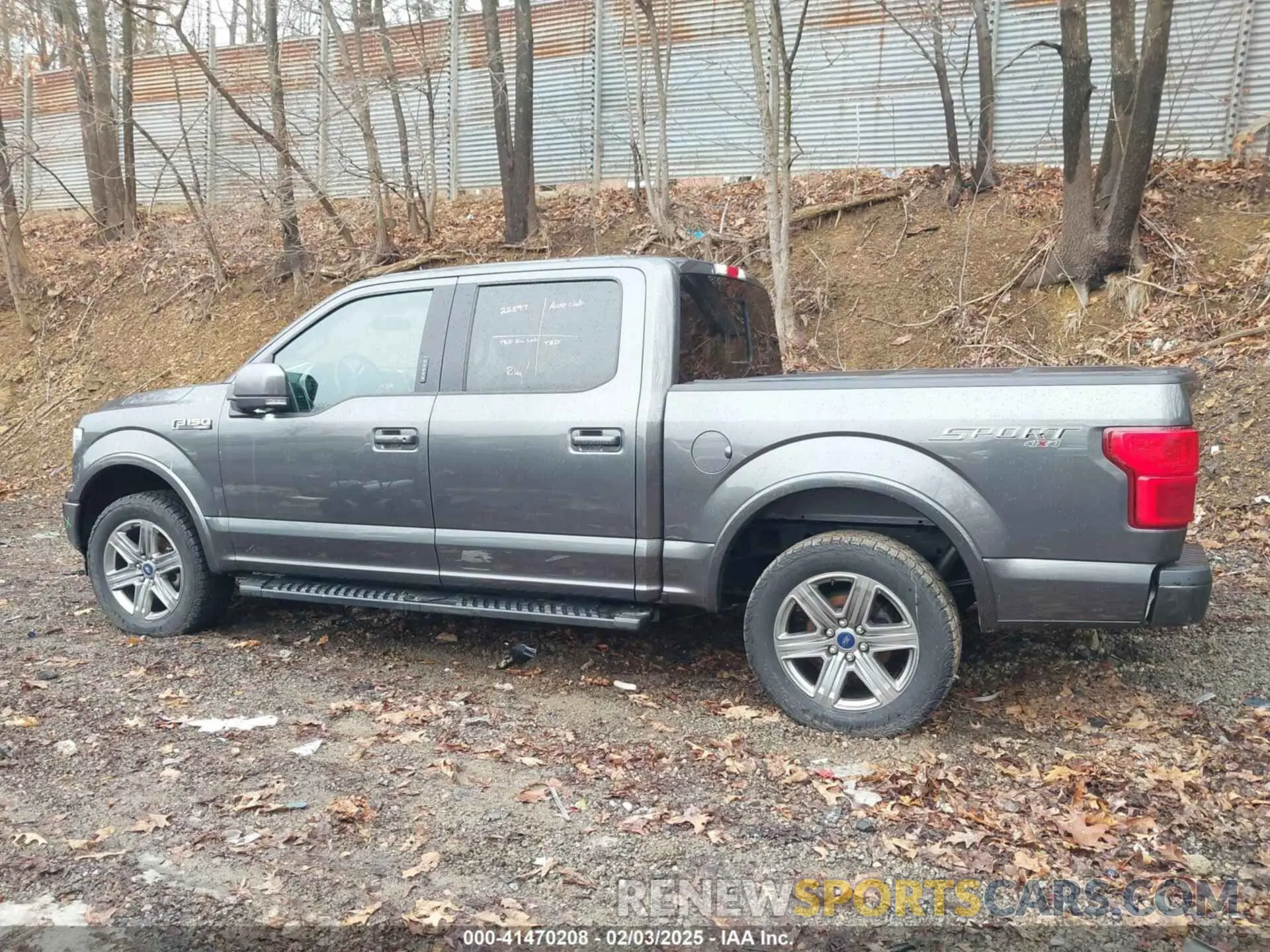 15 Photograph of a damaged car 1FTEW1EP7KFB29983 FORD F-150 2019