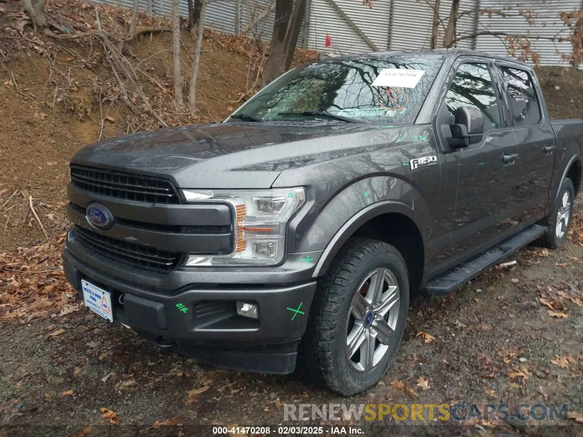 18 Photograph of a damaged car 1FTEW1EP7KFB29983 FORD F-150 2019