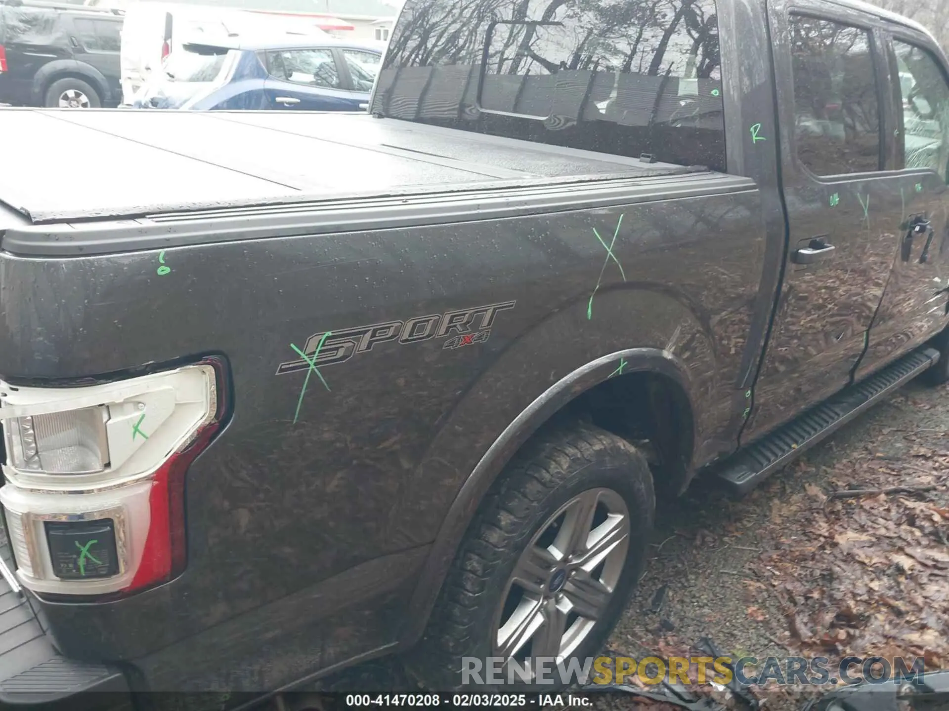 21 Photograph of a damaged car 1FTEW1EP7KFB29983 FORD F-150 2019