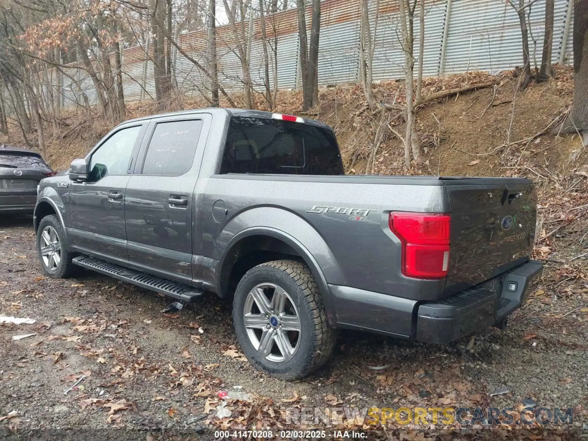 3 Photograph of a damaged car 1FTEW1EP7KFB29983 FORD F-150 2019