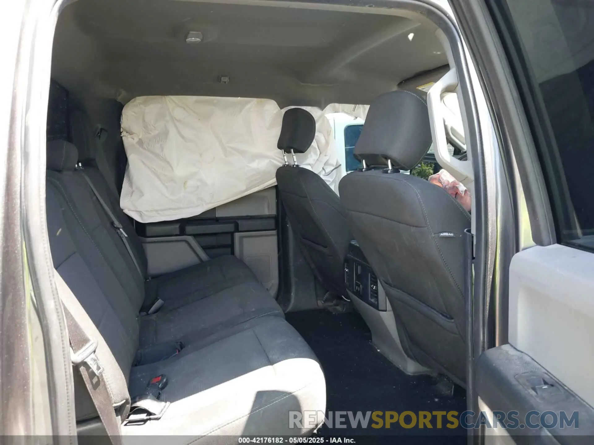 8 Photograph of a damaged car 1FTEW1EP7KFC28853 FORD F-150 2019