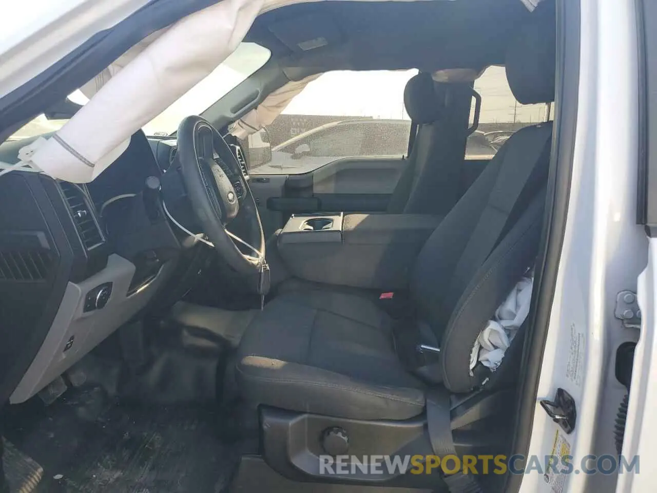 7 Photograph of a damaged car 1FTEW1EP7KKD11299 FORD F-150 2019