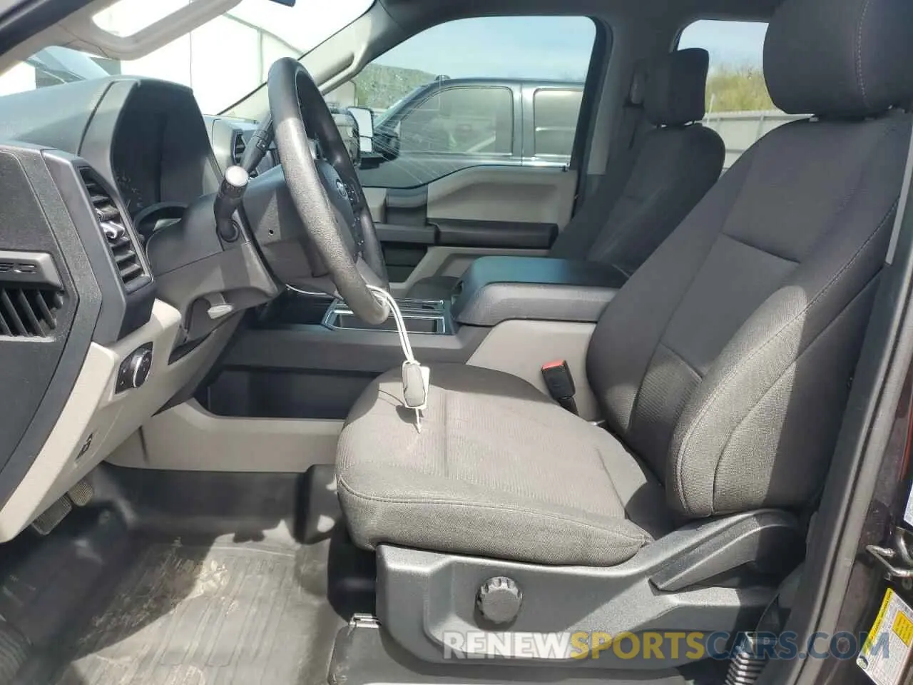 7 Photograph of a damaged car 1FTEW1EP7KKF06240 FORD F-150 2019