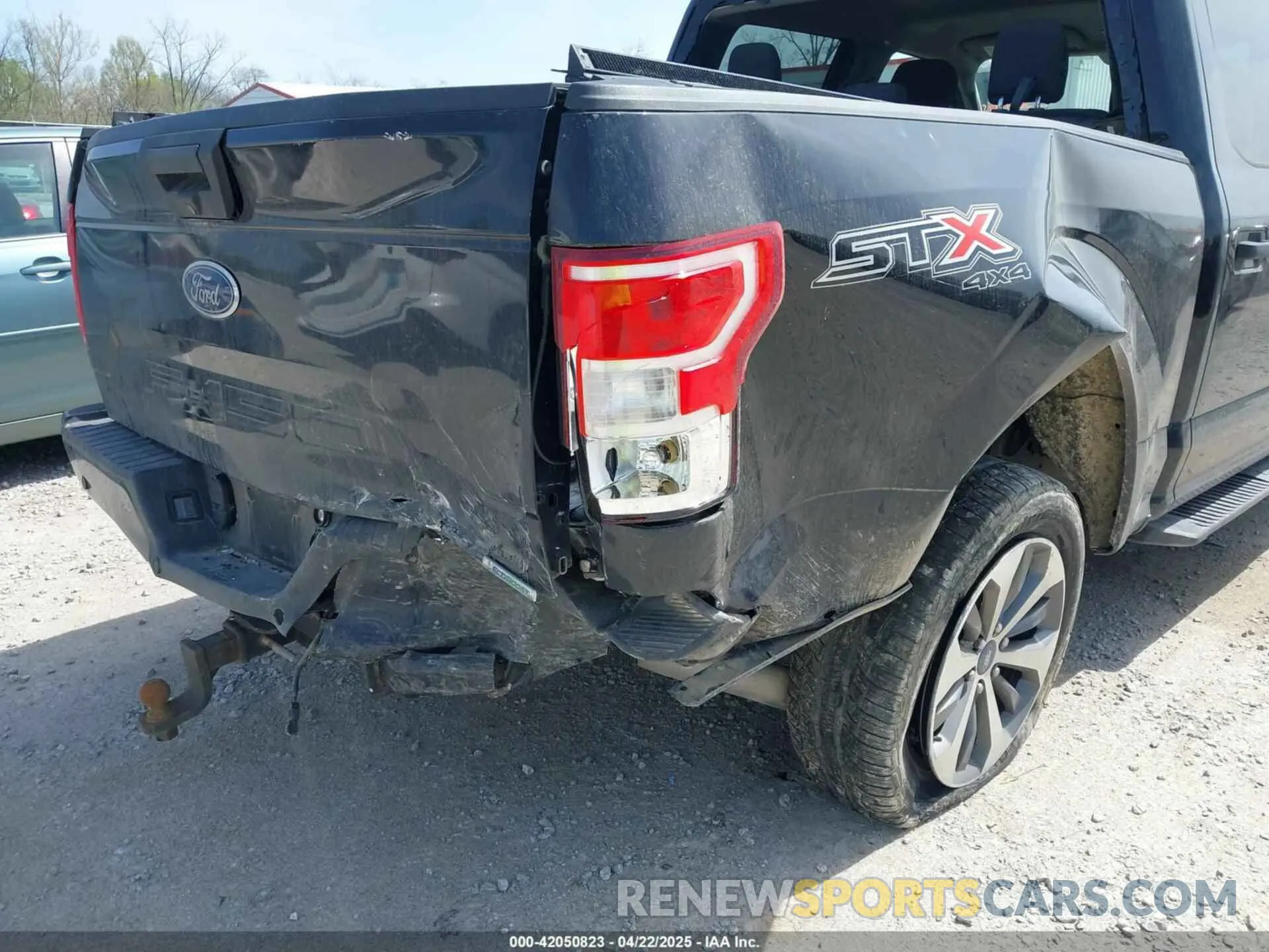 6 Photograph of a damaged car 1FTEW1EP8KFA11540 FORD F-150 2019