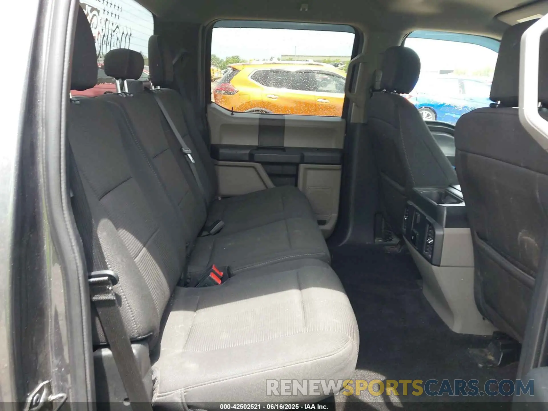 8 Photograph of a damaged car 1FTEW1EP8KFC43006 FORD F-150 2019