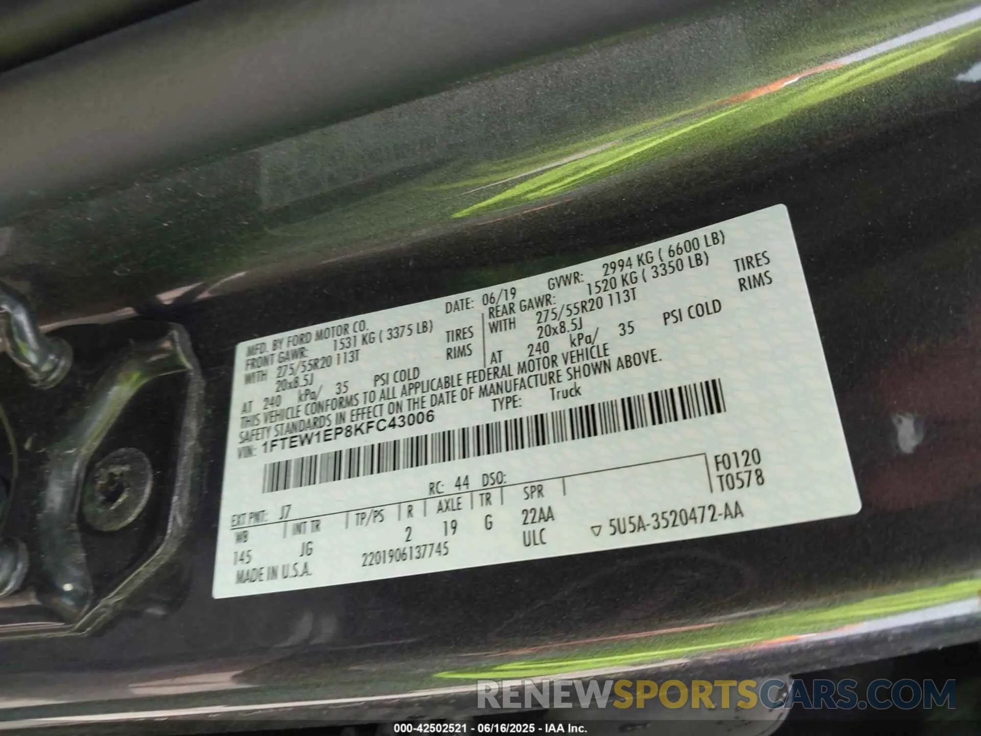 9 Photograph of a damaged car 1FTEW1EP8KFC43006 FORD F-150 2019