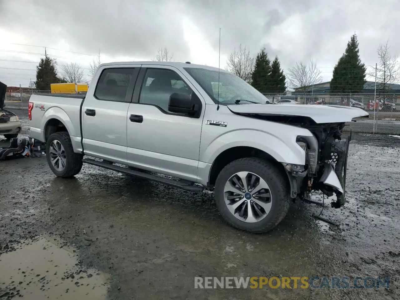 4 Photograph of a damaged car 1FTEW1EP8KKE82207 FORD F-150 2019