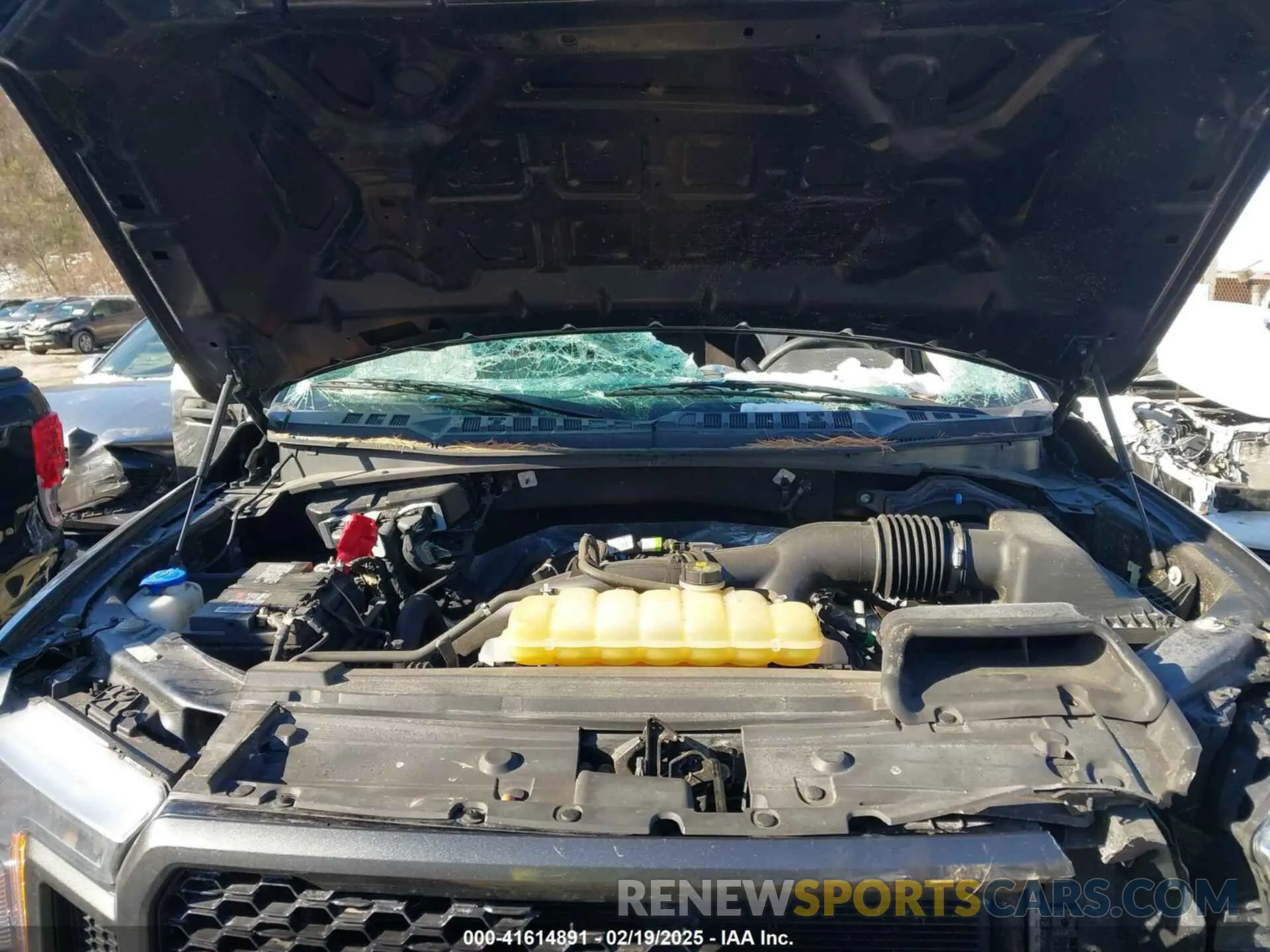 10 Photograph of a damaged car 1FTEW1EP9KFC73664 FORD F-150 2019