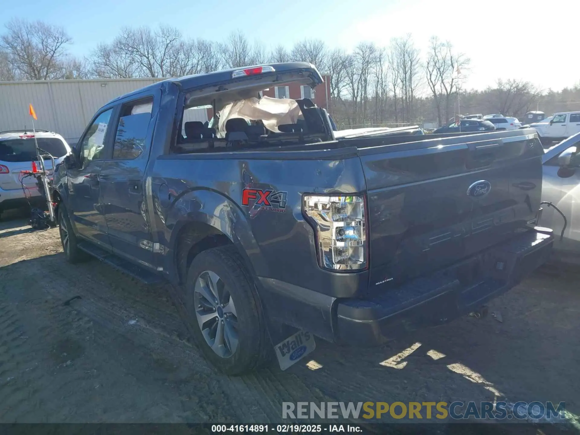 3 Photograph of a damaged car 1FTEW1EP9KFC73664 FORD F-150 2019