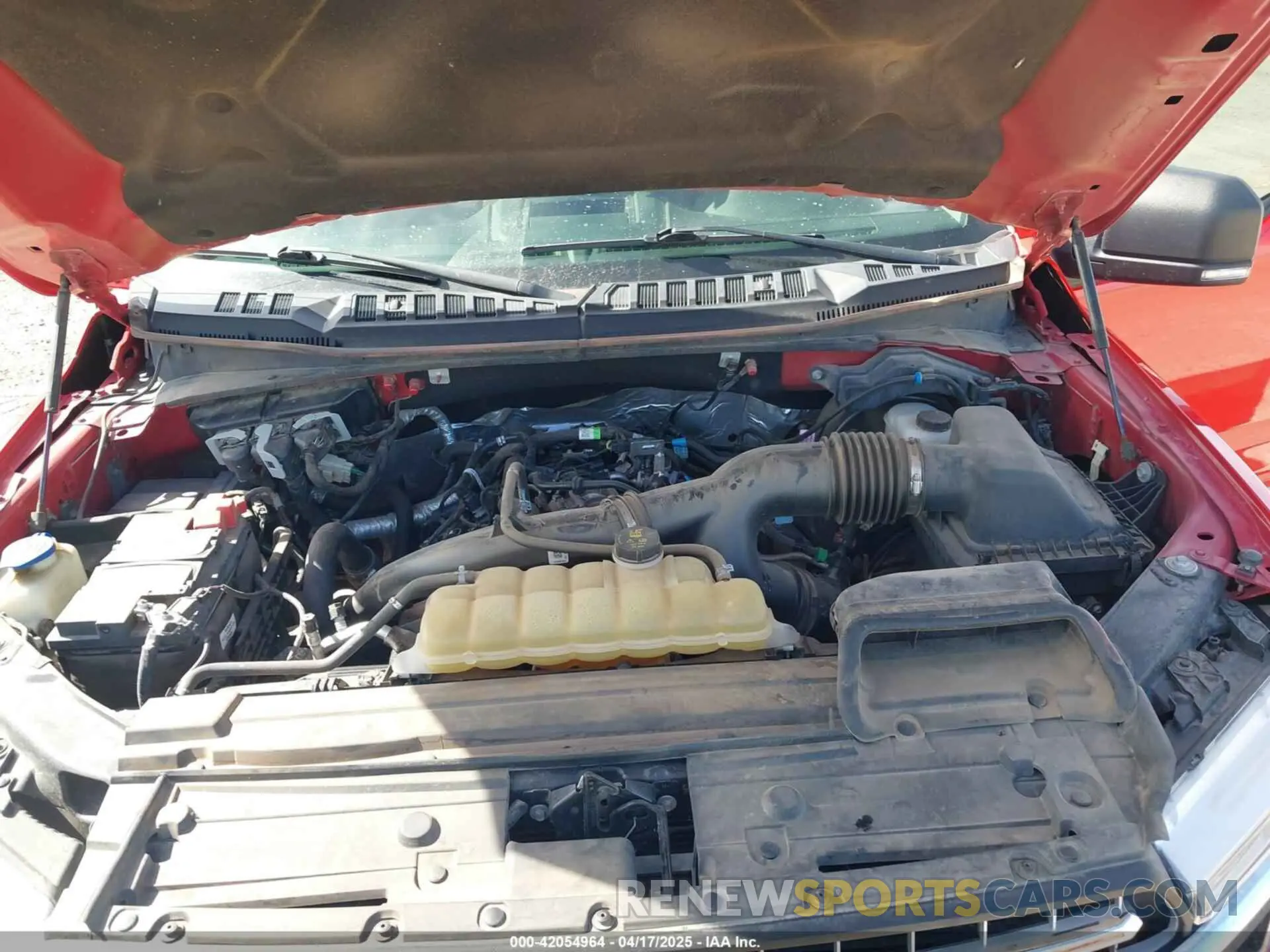 10 Photograph of a damaged car 1FTEW1EP9KKC67483 FORD F-150 2019