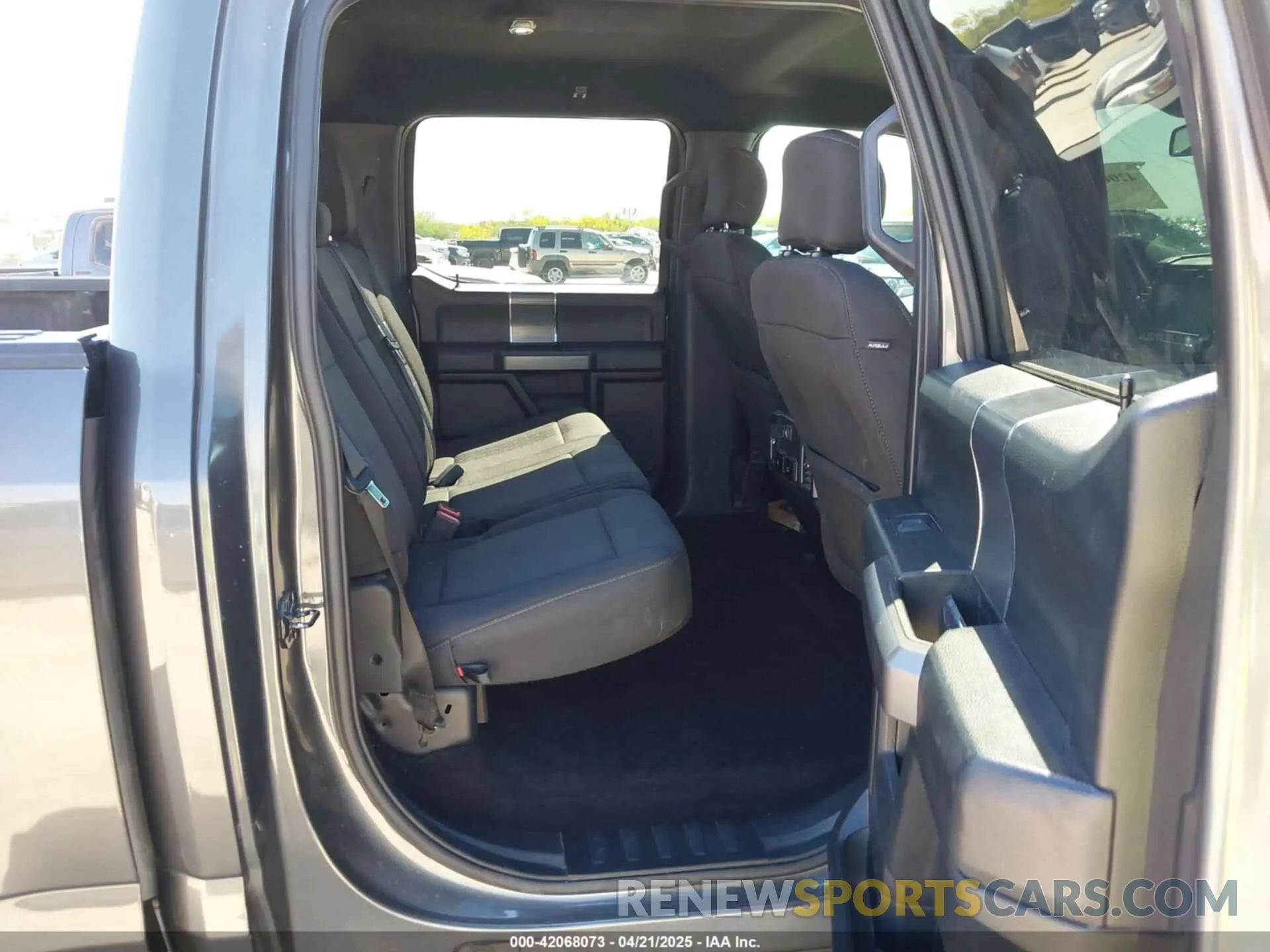 8 Photograph of a damaged car 1FTEW1EP9KKE47370 FORD F-150 2019
