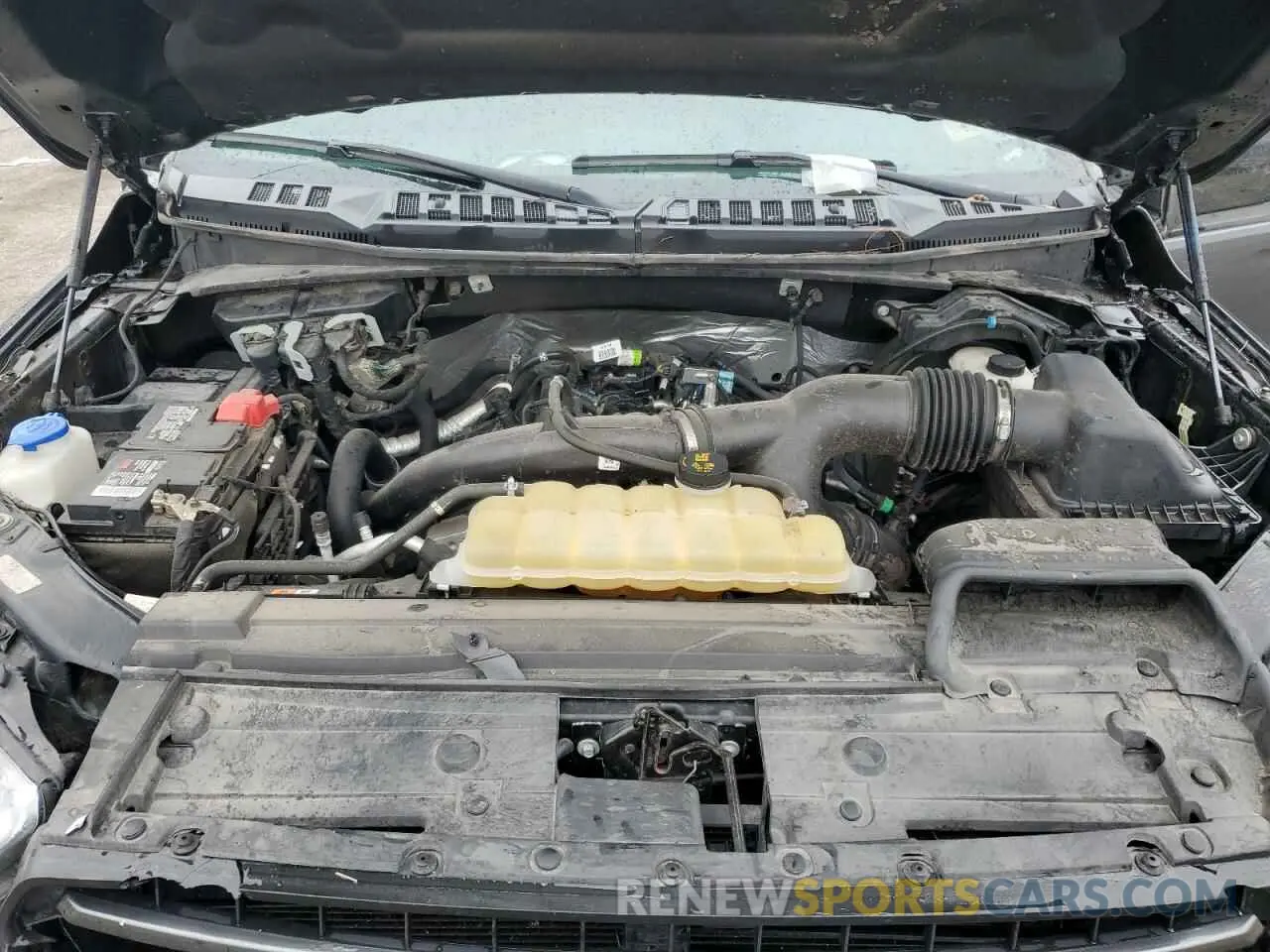 11 Photograph of a damaged car 1FTEW1EPXKFB15382 FORD F-150 2019