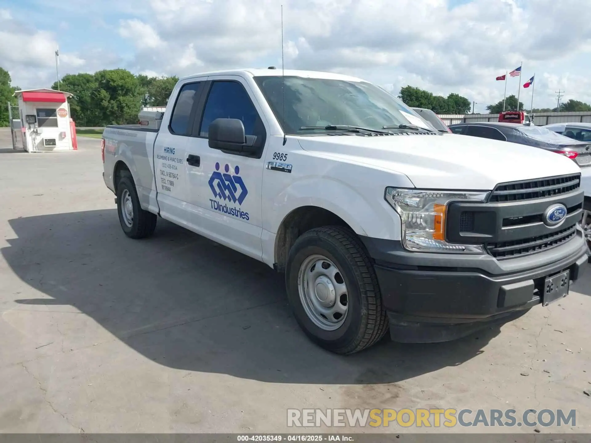 1 Photograph of a damaged car 1FTEX1C46KKC41364 FORD F-150 2019