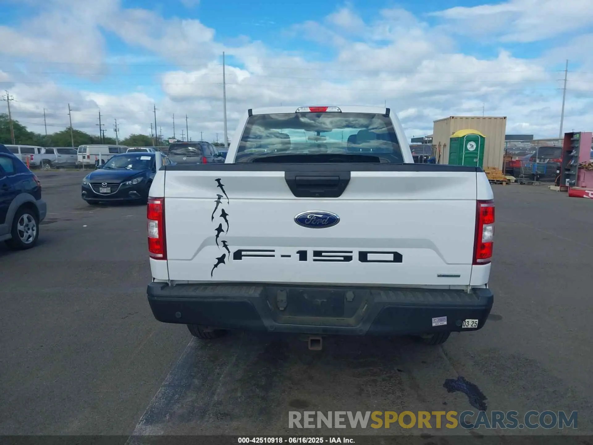 16 Photograph of a damaged car 1FTEX1C48KKD51946 FORD F-150 2019