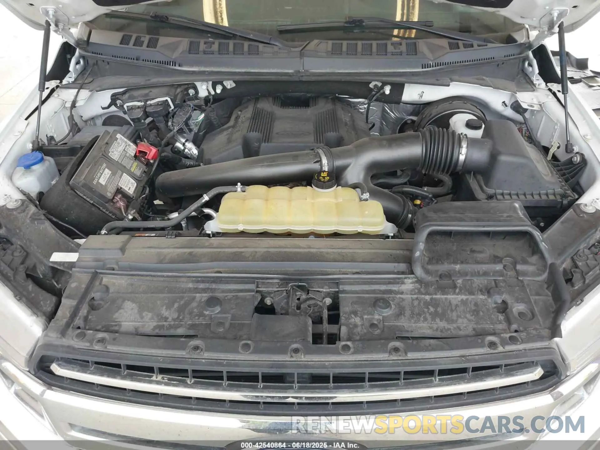 10 Photograph of a damaged car 1FTEX1C4XKKE57427 FORD F-150 2019